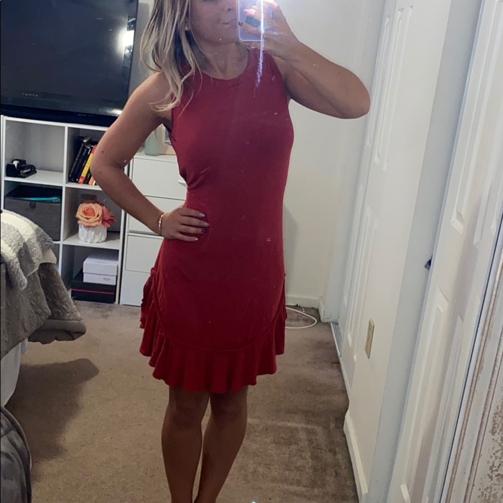 Red Rust Simple Bottom Ruffle Dress - image 2